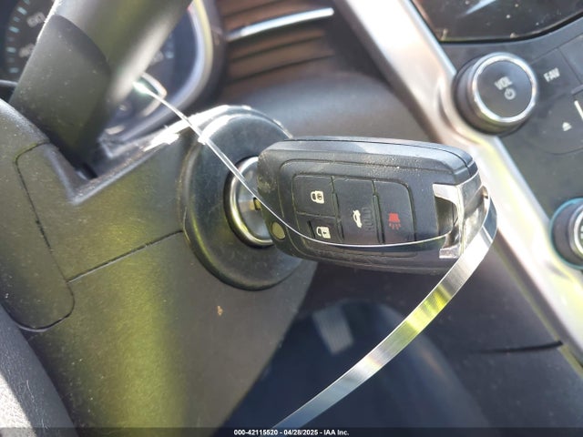 1G11C5SL4FF110306 Chevrolet MALIBU 1LT