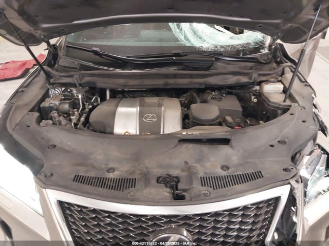 2T2BZMCA5HC111179 Lexus 2017