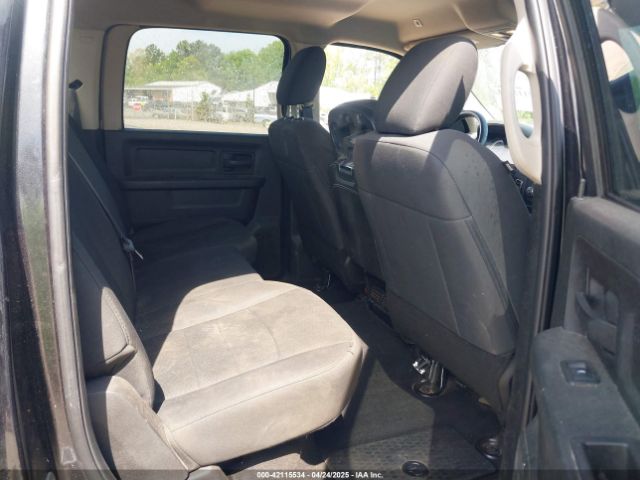 1C6RR7KT7KS519977 RAM 1500 Classic Express  4x4 5'7 Box