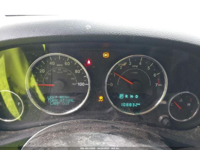 1C4BJWEG2HL676989 Jeep Wrangler Unlimited Smoky Mountain 4x4