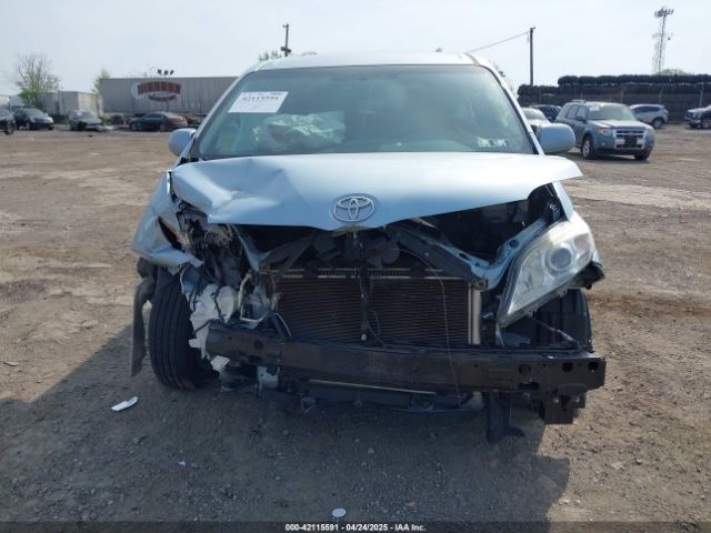 5TDKK3DC4GS701298 Toyota Sienna Le 8 Passenger