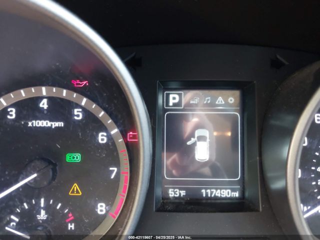 5NMZUDLB5HH006761 Hyundai Santa Fe Sport 2.4l