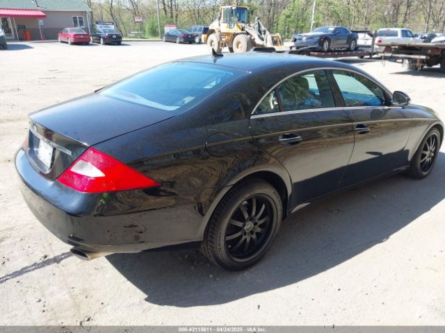 2007 MERCEDES-BENZ CLS 550 WDDDJ72X37A088795 Photo 3