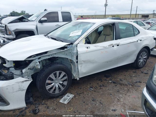 4T1C31AK8PU611354 Toyota Camry Le Hybrid