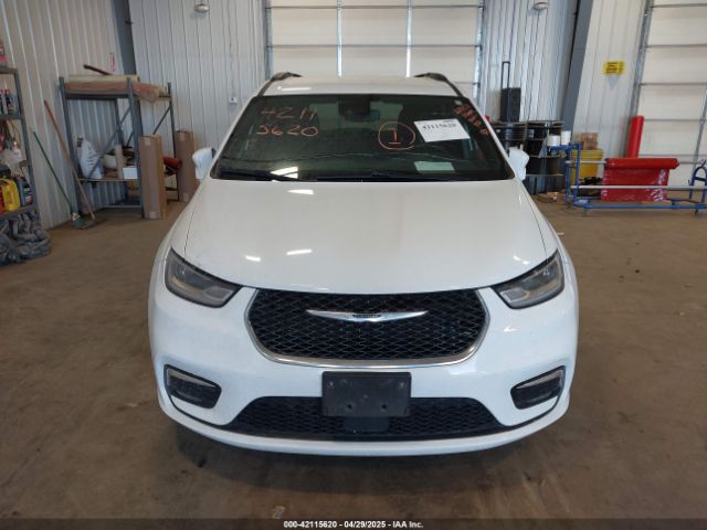 2C4RC1FG2NR162279 Chrysler Pacifica Touring