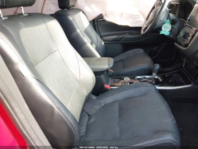 JA4AZ3A38HZ049291 Mitsubishi Outlander Sel