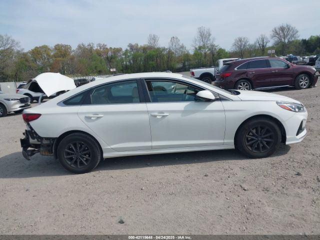 5NPE24AF3JH625975 Hyundai SONATA SE