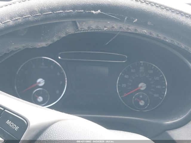 5XYPGDA55LG696963 KIA Sorento 3.3l S