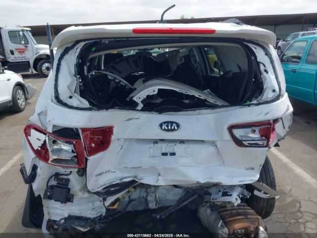 5XYPGDA55LG696963 KIA Sorento 3.3l S