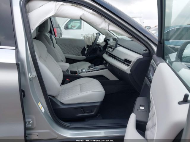 2024 MITSUBISHI OUTLANDER JA4J3WA81RZ084206 Photo 4