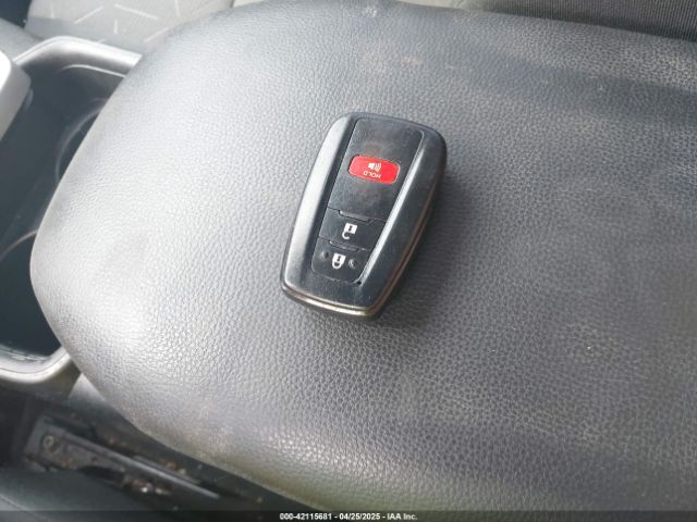 2T3P1RFV7KC007112 Toyota Rav4 Xle