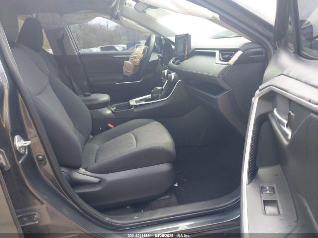 2T3P1RFV7KC007112 Toyota Rav4 Xle