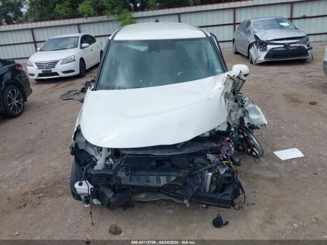 KNDJ23AU2P7851980 KIA SOUL LX