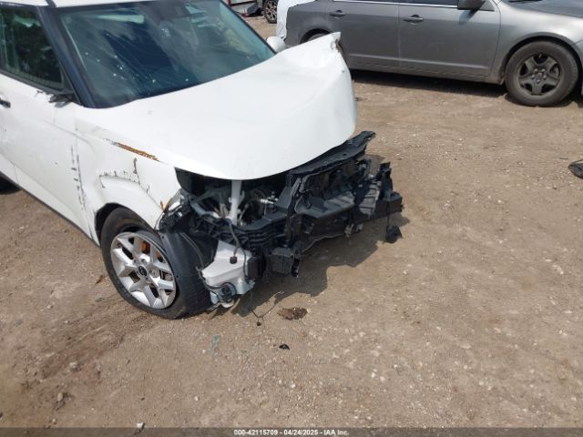 KNDJ23AU2P7851980 KIA SOUL LX