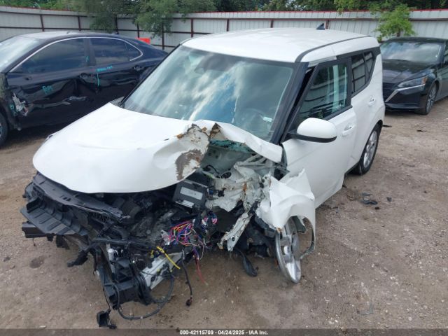 KNDJ23AU2P7851980 KIA SOUL LX