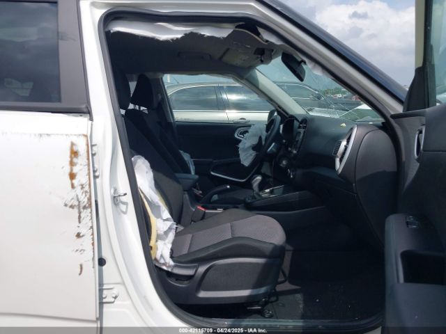 KNDJ23AU2P7851980 KIA SOUL LX