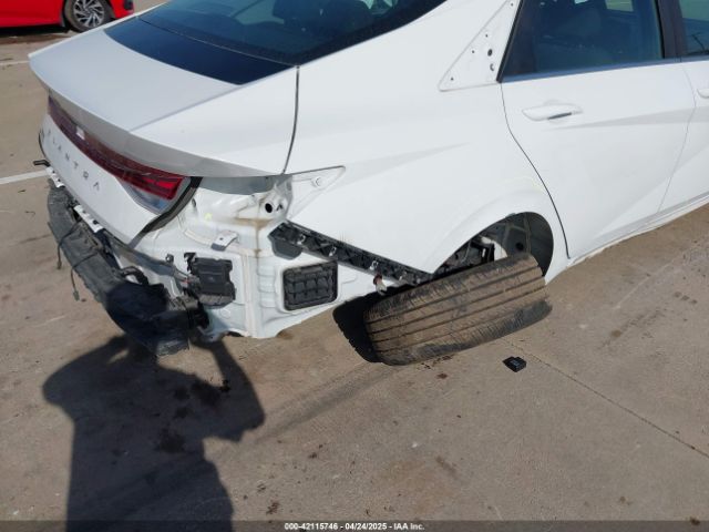 KMHLS4DG7RU646823 Hyundai ELANTRA SEL
