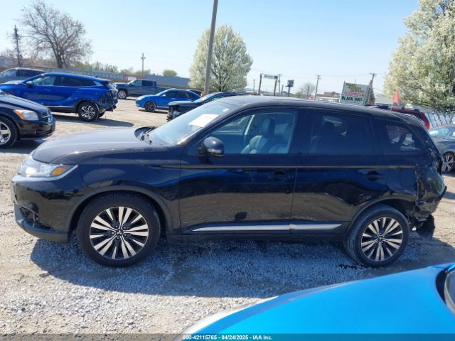JA4AZ3A36KZ019410 Mitsubishi Outlander Se