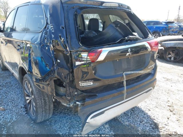 JA4AZ3A36KZ019410 Mitsubishi Outlander Se