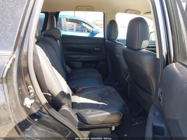 JA4AZ3A36KZ019410 Mitsubishi Outlander Se