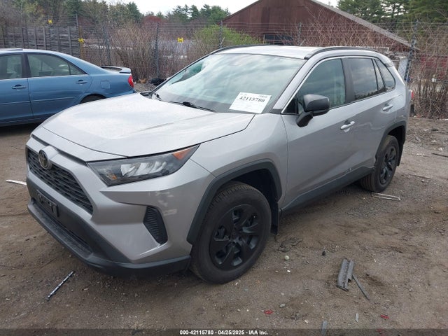 Toyota RAV4 LE 2021 2T3F1RFV7MC242074 Image 2