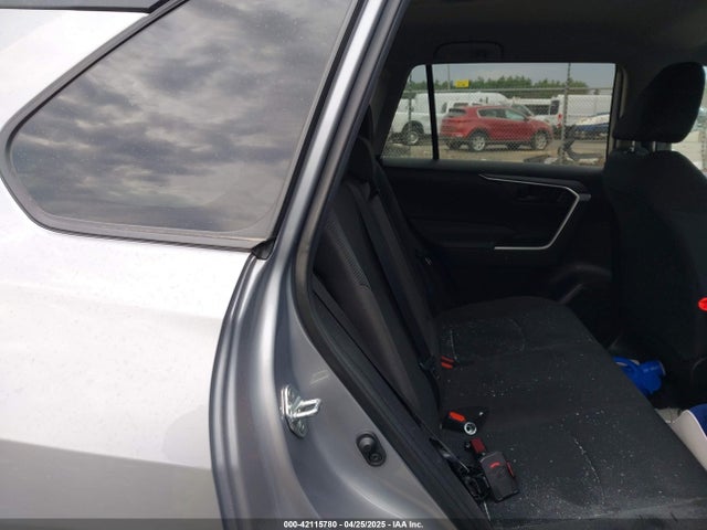 Toyota RAV4 LE 2021 2T3F1RFV7MC242074 Image 8