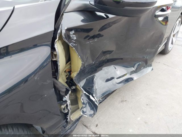 1HGCV1F90JA032874 Honda Accord Touring
