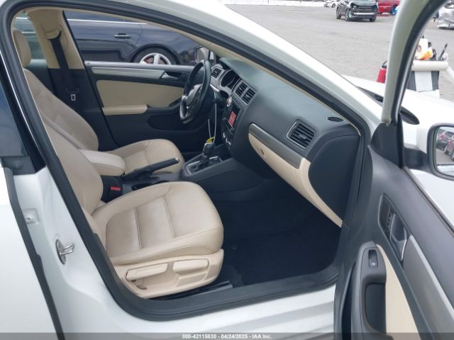 3VWDB7AJ8HM356228 Volkswagen Jetta 1.4t Se