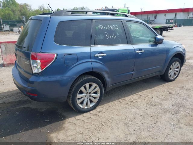 2011 SUBARU FORESTER JF2SHADC8BH761845 Photo 3
