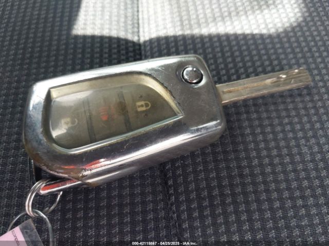 2T3H1RFV3RC266839 Toyota RAV4 LE