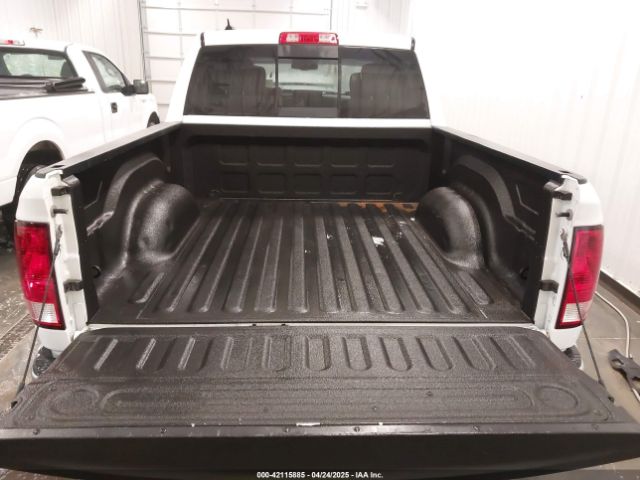 1C6RR7LG9HS674458 RAM 1500 Big Horn  4x4 5'7 Box