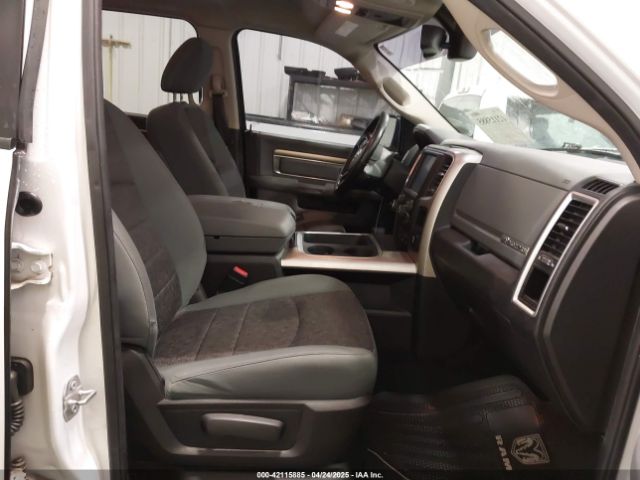 1C6RR7LG9HS674458 RAM 1500 Big Horn  4x4 5'7 Box
