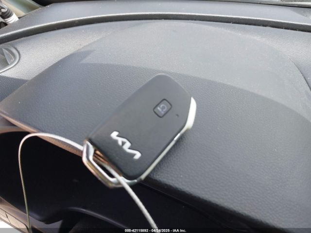 KNDJ63AU2N7166959 KIA Soul Gt-line