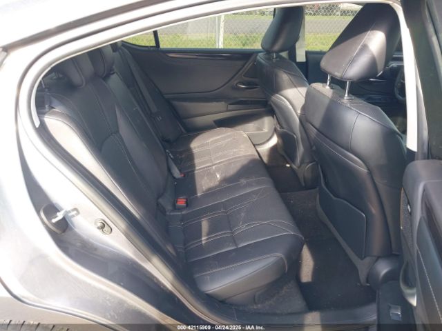 58AEA1C13MU005774 Lexus Es 300h Luxury
