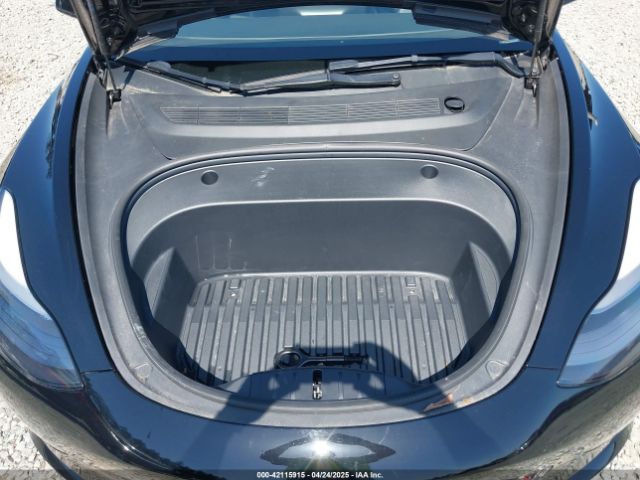 5YJ3E1EB7NF241996 Tesla Model 3 Long Range Dual Motor All-wheel Drive