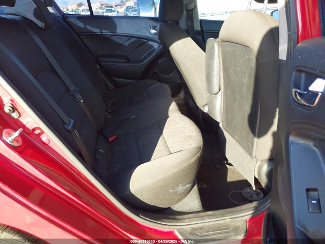 KNAFK4A6XG5558849 KIA FORTE LX