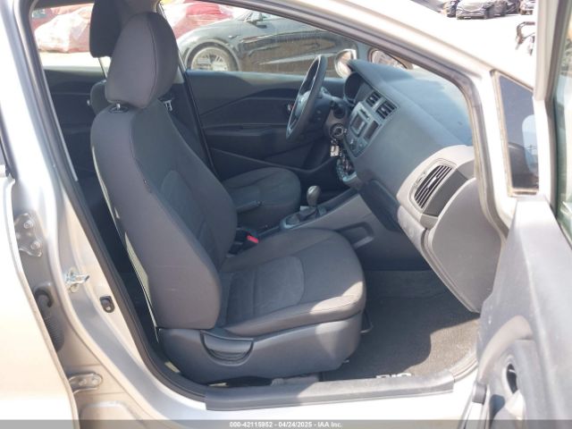 KNADM5A34F6490988 KIA RIO LX