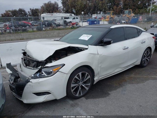 1N4AA6AP9JC399142 Nissan 2018