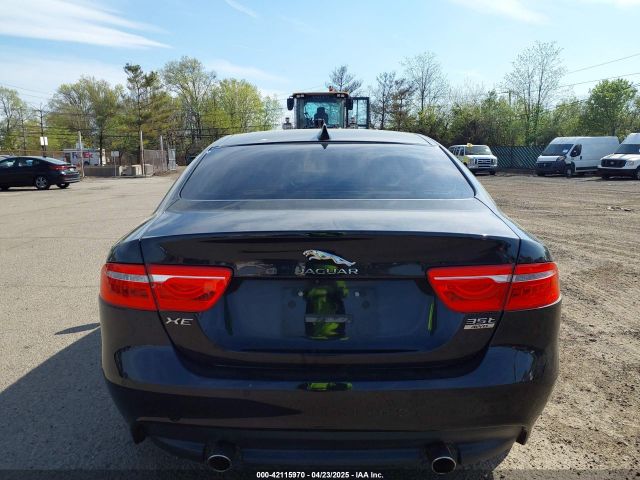 SAJAK4BV1HA966878 Jaguar Xe 35t Prestige