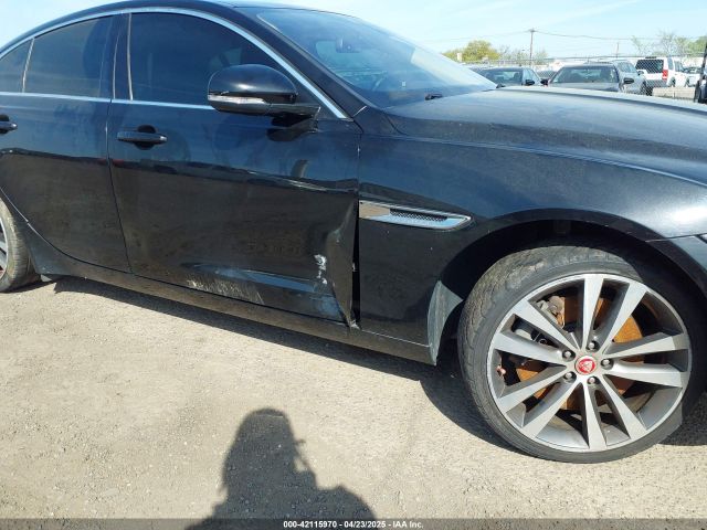 SAJAK4BV1HA966878 Jaguar Xe 35t Prestige