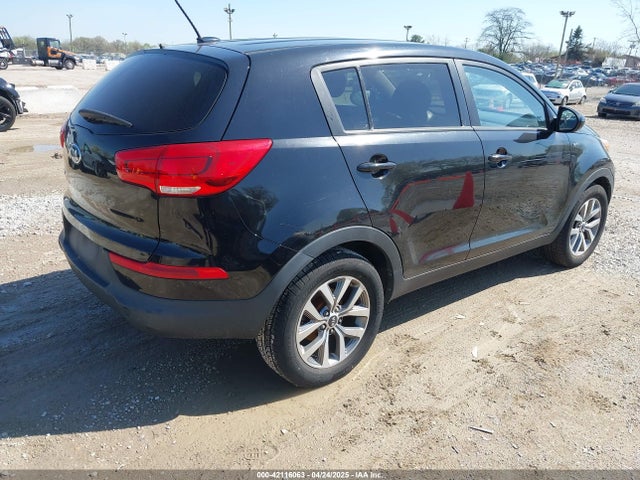 KNDPBCAC7G7879484 KIA Sportage Lx