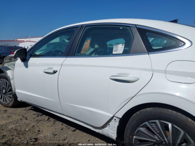KMHL34JJ7PA078228 Hyundai Sonata Hybrid Sel