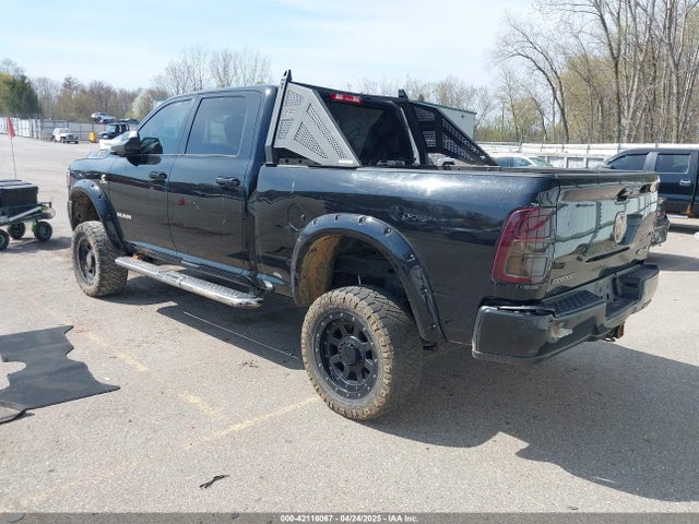 3C6UR5DL6LG116741 RAM 2500 Big Horn  4x4 6'4 Box