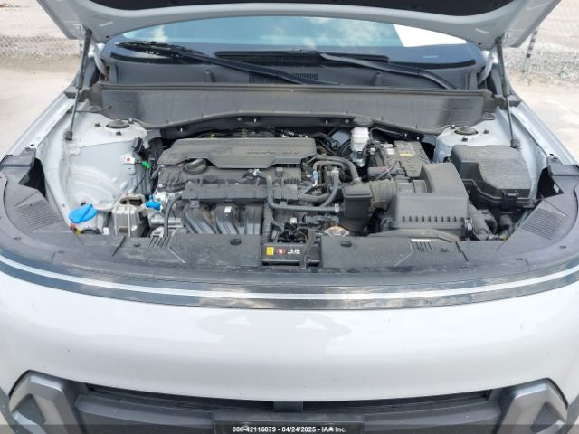 KM8HB3AB8SU224753 Hyundai Kona Sel