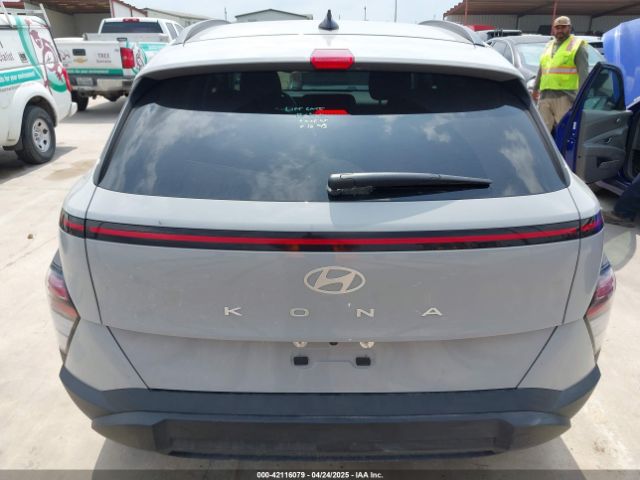 KM8HB3AB8SU224753 Hyundai Kona Sel