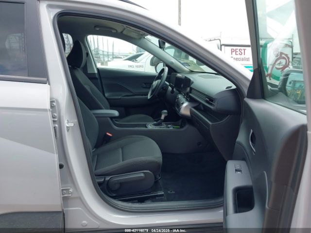 KM8HB3AB8SU224753 Hyundai Kona Sel