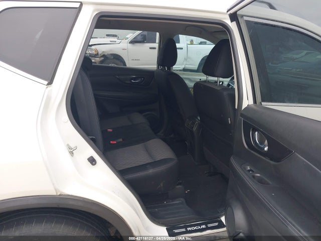 JN8AT2MT1HW130474 Nissan ROGUE SV