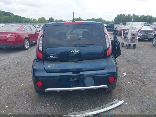 KNDJP3A58J7580568 KIA SOUL +