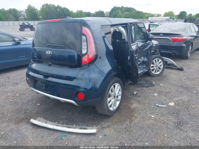 KNDJP3A58J7580568 KIA SOUL +
