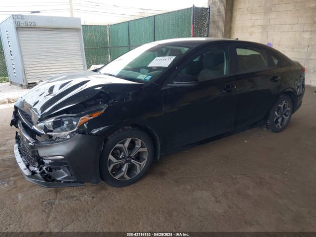 3KPF24ADXKE103885 KIA Forte Lxs